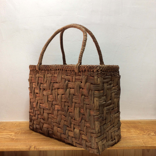 ぶどうつるbag 3 山葡萄のつる（皮）で編んだバッグ かごバッグ