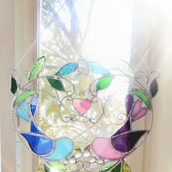 幸運を呼ぶ！平和のシンボル ステンドグラス製ツインバードのサン