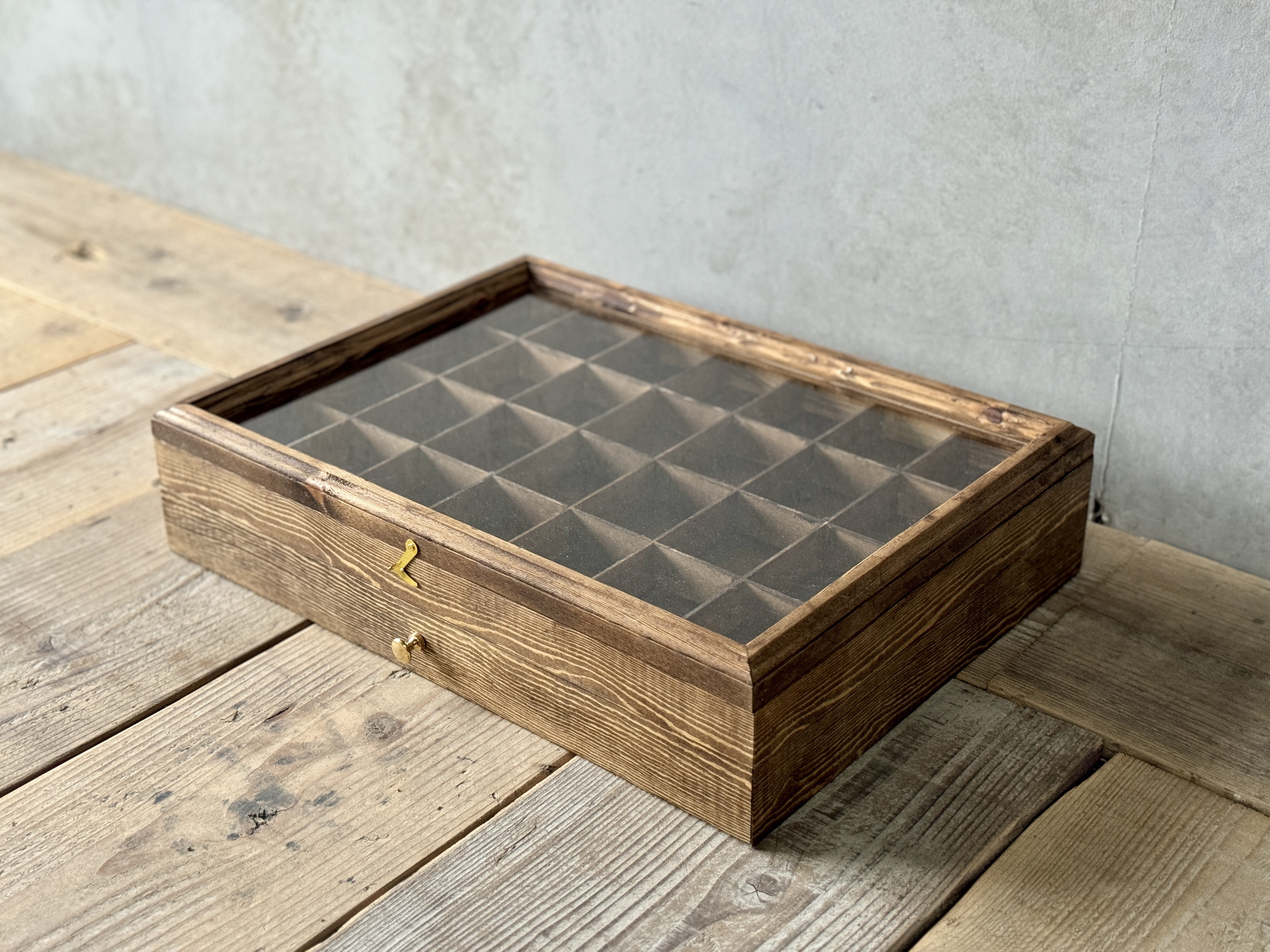 ２個セット　ビンテージ　ショーケース　什器　アクセサリーケース　収納 ２個セット　ビンテージ　ショーケース　什器　アクセサリーケース　収納