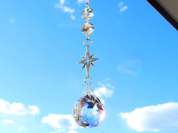 星降る夜に*星とスワロフスキーオーロラビーズのサンキャッチャー