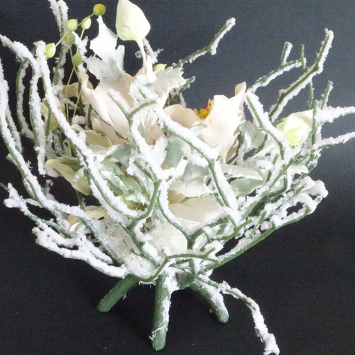 Creema限定【冬の花/粘土の花/クリスマス】雪の花 クリスマスローズ