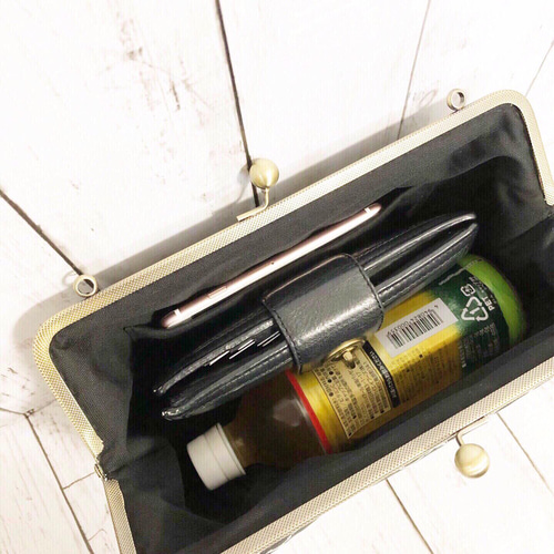 アラン織りニット柄 がま口 バッグ ショルダー紐付き ショルダーバッグ