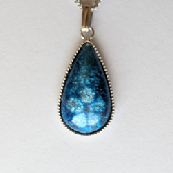 再販  七宝焼ペンダント「青い花」 1枚目の画像