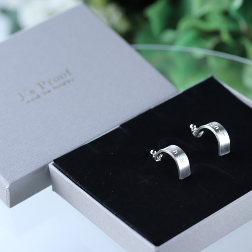 6mm幅名入れ刻印イニシャルピアス(イヤリング) ピアス