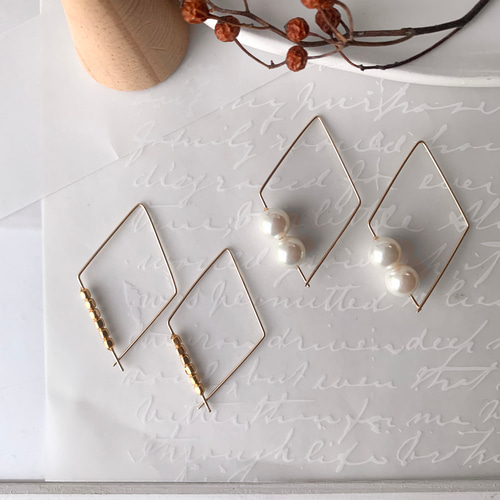 復刻デザイン】14kgfひし形*・ゴールドピアス /イヤリング