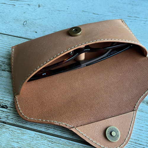 レザーメガネケース ナチュラル ヌメ革 メガネケース LAKIMAKANA 通販