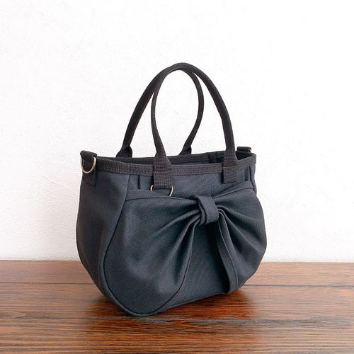 ♥️小♥️ころリボンバッグ ショルダー 黒 3WAY 斜め掛け ♥️小♥️ころリボンバッグ ショルダー 黒 3WAY 斜め掛け