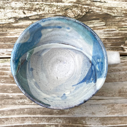 藁灰釉と青釉の流れ　スープカップ 6枚目の画像