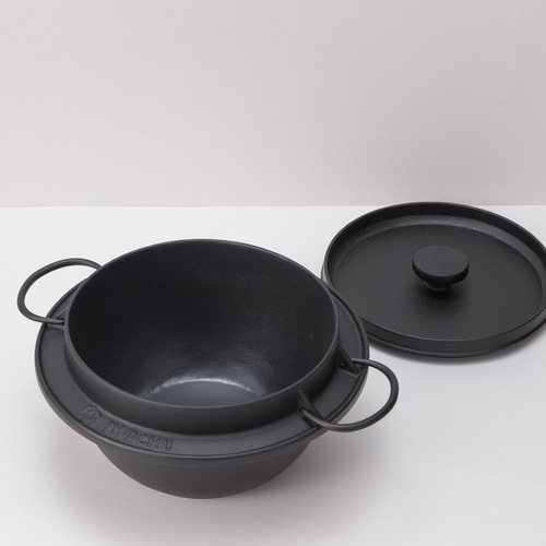 【新品】岩鋳 ごはん鍋 3合炊 南部鉄器 ガス IH 両用 楽天市場】岩鋳 ごはん鍋 3合炊 南部鉄器 南部ごはん釜 : Tokyo