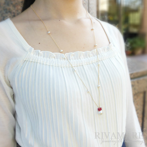 「12時までのスプランドゥール」大粒淡水パール 9mm セミラウンド 淡水ケシパール 真珠 ルビー ロングネックレス