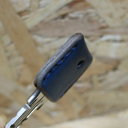 青いキーカバー　青ステッチ 6枚目の画像