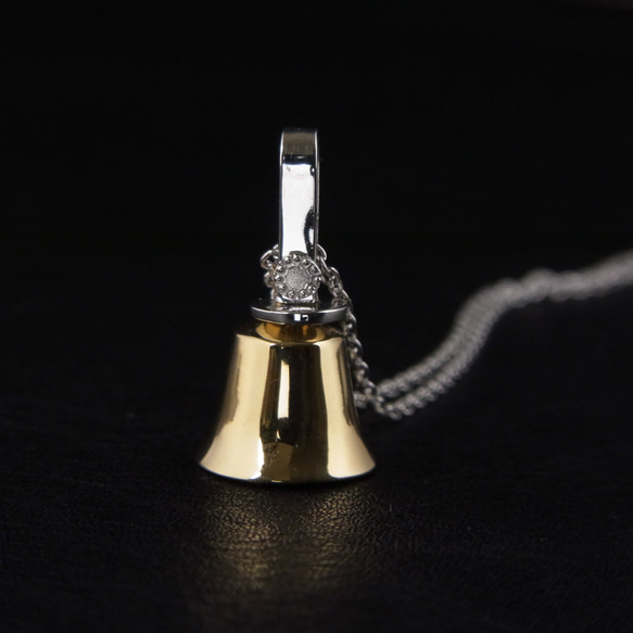 Handbell Necklace 第1張的照片