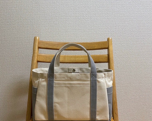 【mugi】あおりポケット付きトートバッグL 生成り×ネイビー　8号帆布 mugi様専用】あおりポケット付きトートバッグL 生成り×ネイビー