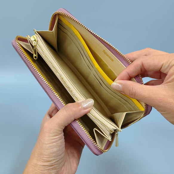 ラウンド長財布 Zip-Around Wallet エナメル革ローズ シルバーピンク Squeeze 6枚目の画像