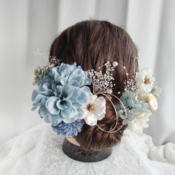 水色 花柄 振袖 着物 髪飾り付き くすんだみず色のダリアと林檎の花の髪飾り 水色 みず色 くすみブルー