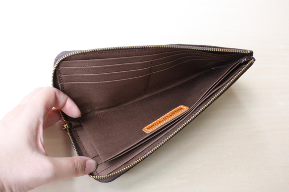 ピッグスキンのスリムな長財布Ｌ字型　フラワー　チェリーピンク 4枚目の画像