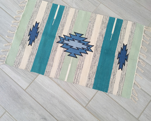 一点のみ！ オルテガ柄パッチワーク インド綿ラグ ボーダー×デニム