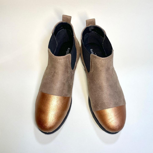 [M size, 1 item SALE] 不對稱鞋頭側戈爾靴（橡木 x 青銅）23.0cm / 23.5cm 第3張的照片