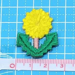 タンポポの花　ワンポイント刺繍　ver2 2枚目の画像