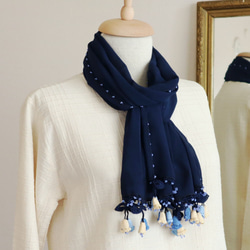 OYA crochet chiffon shawl [Campanella] Navy Blue 第4張的照片