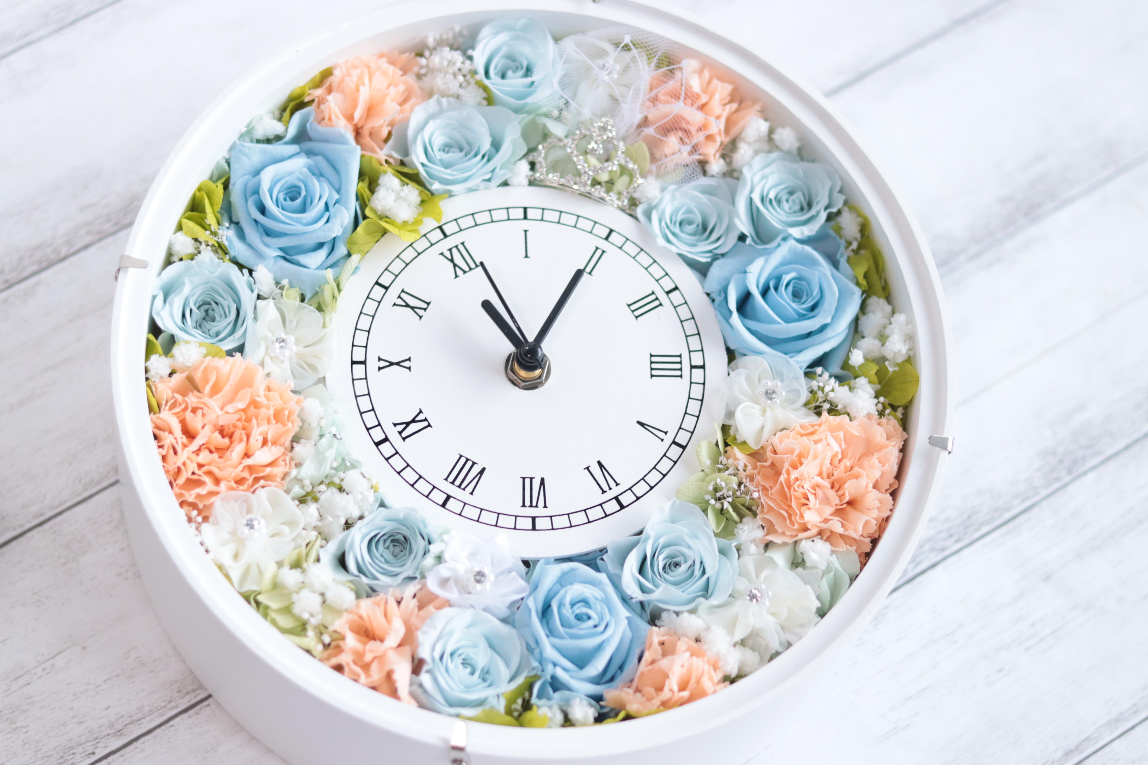 ティアラ&ヴェールの花時計＊無料ラッピング付＊プリザープドフラワー＊結婚・出産・誕生日・母の日＊数量限定ピンク台変更ＯＫ