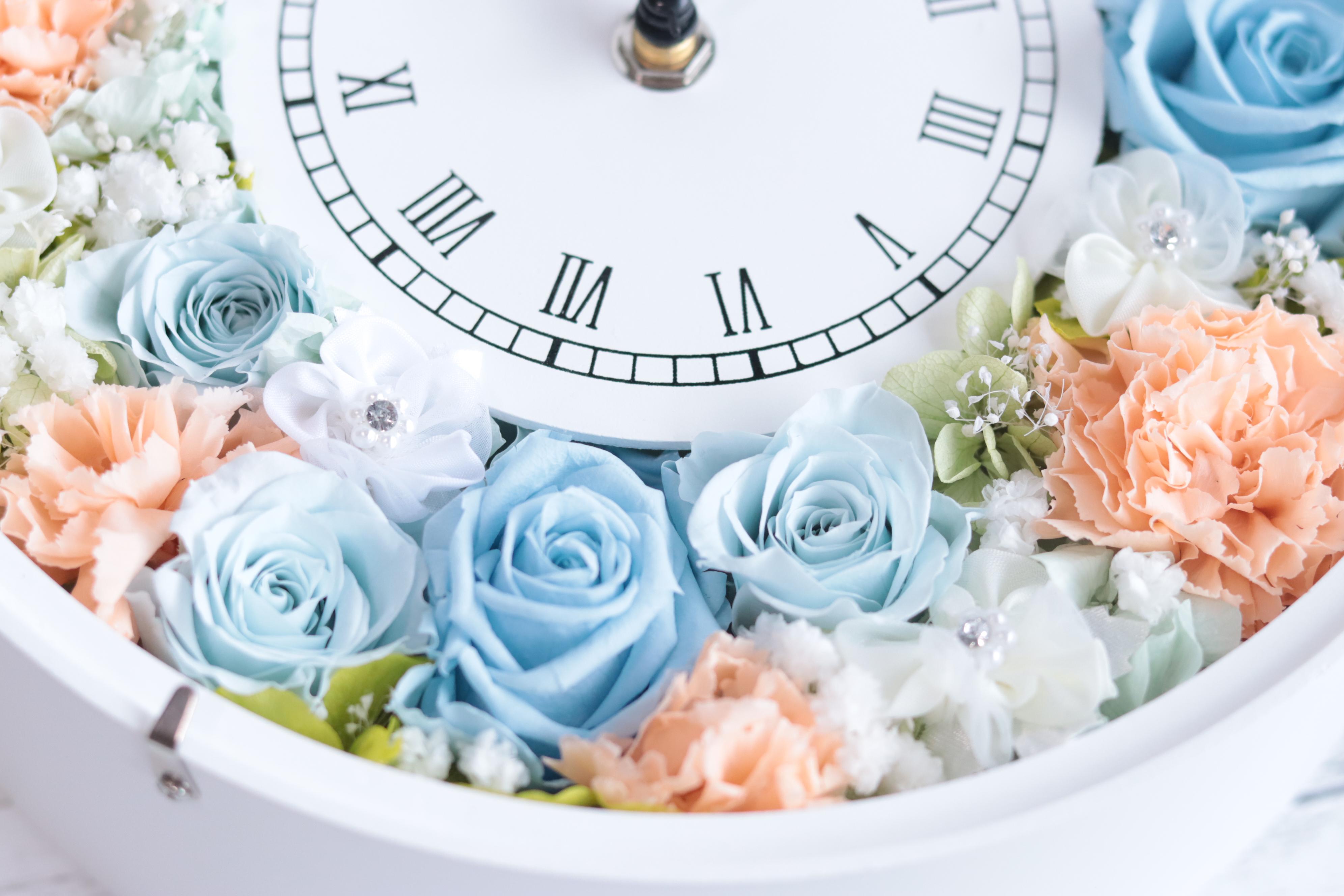 ティアラ&ヴェールの花時計＊無料ラッピング付＊プリザープドフラワー＊結婚・出産・誕生日・母の日＊数量限定ピンク台変更ＯＫ