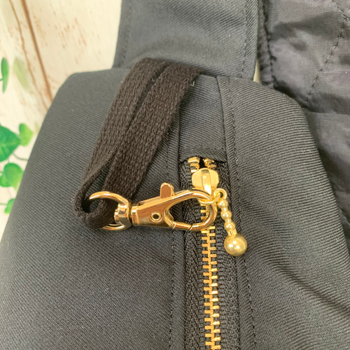 左きき専用 シワになりにくい しずく型 ワンショルダーバッグ