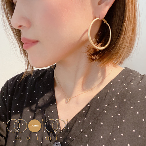 シンプル フープピアス 大ぶり マットゴールド ピアス（フープ