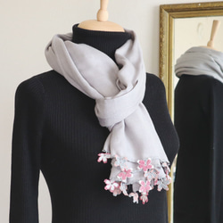 [Made to order] OYA Pashmina shawl [SAKURA] Light gray 第5張的照片