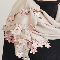 [Resale] OYA Pashmina shawl [SAKURA] Sand Beige 第2張的照片