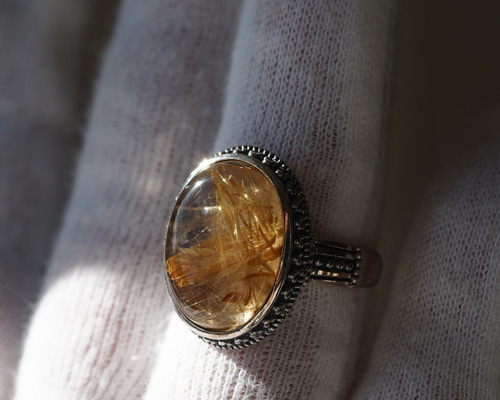 ゴールデンルチルクォーツ18 S925アンティークデザインリング