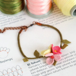 OYA Needlelace bracelet [FESTIVAL] Vanilla & Strawberry 第1張的照片
