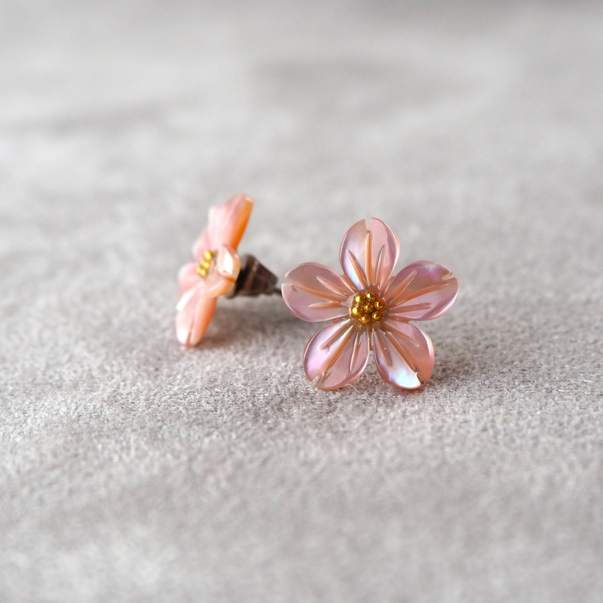 【ALDO】可愛い☆桜・お花スタッズ Delicacy 小粒 ピアス 小粒 【ALDO】可愛い☆桜・お花スタッズ ピアス Delicacy