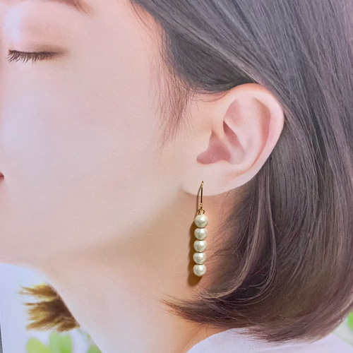 No.4】5粒パールのストレートピアスorイヤリング ピアス（フック 
