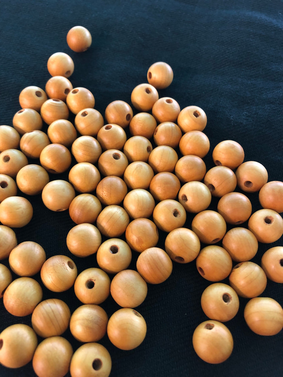 ◇ウッドビーズ（wooden beads）　榧（カヤ）9mm　10pcs 1枚目の画像