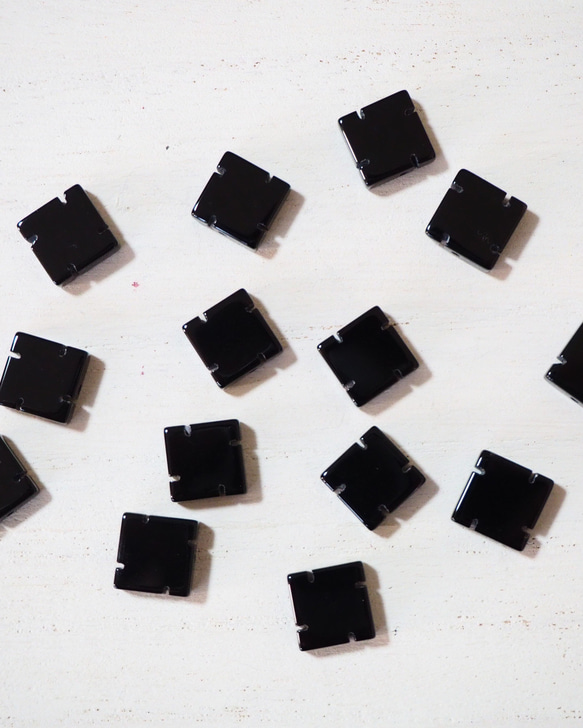 天然石 オニキス スクエアカット 12mm 2個 1枚目の画像