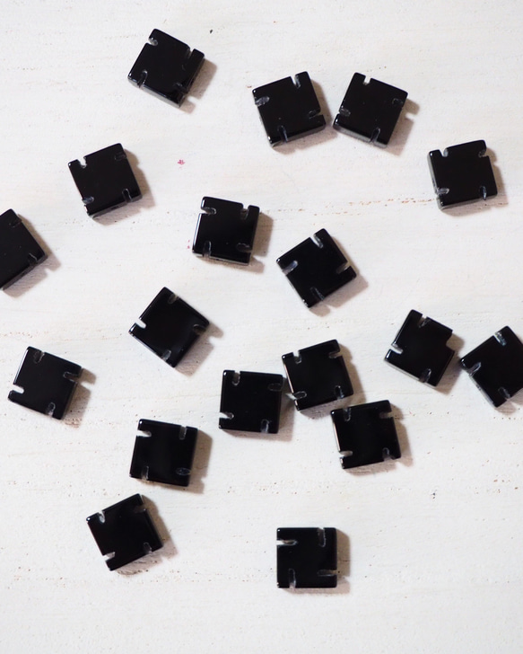 天然石 オニキス スクエアカット 10mm 4個 1枚目の画像