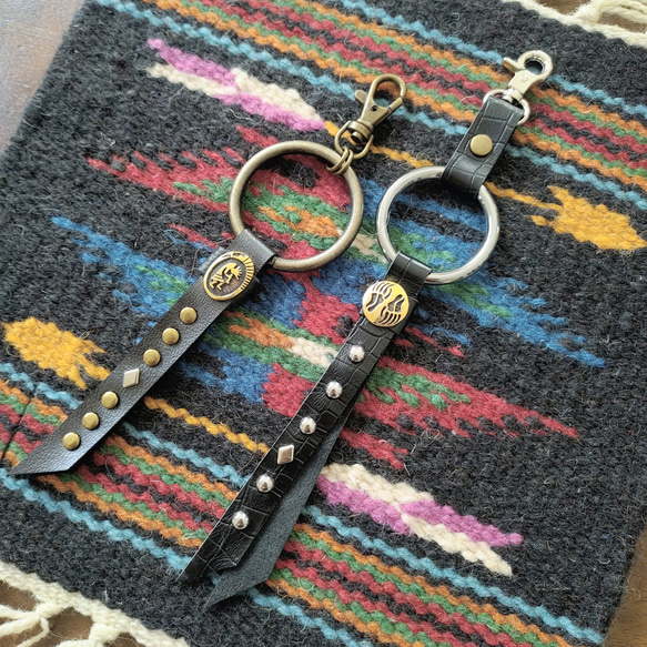 レザー×メタルリングのロングキーホルダー メンズキーチェーン