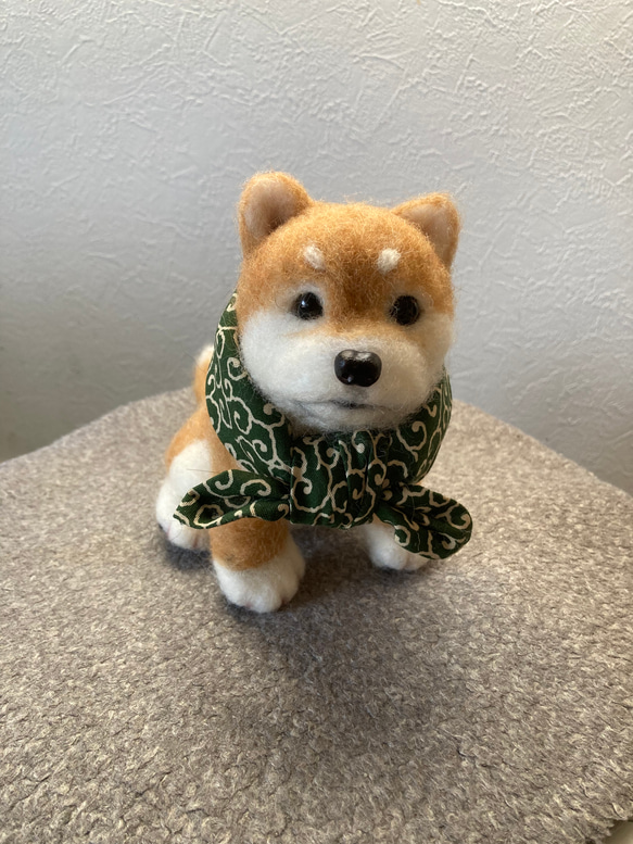 受注制作】羊毛フェルト人形 柴仔犬(お座り) 羊毛フェルト