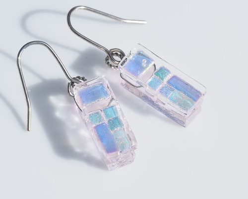 1点物】桜ガラス『さくら』ピアス/イヤリング【金具選べます】≪送料