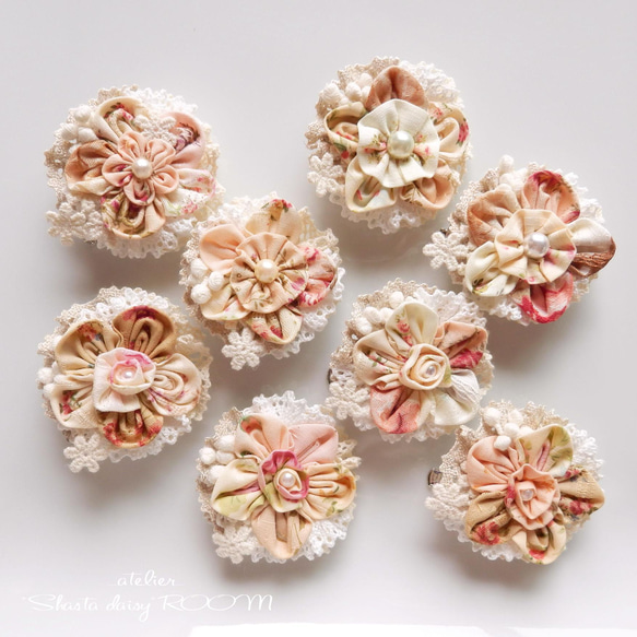 Cloth flowers and lace 2way brooch  With clip 第8張的照片