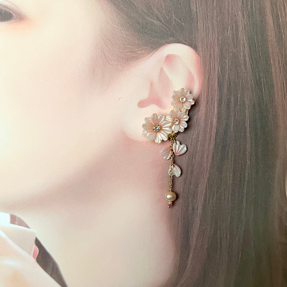 櫻花蓬鬆夾式耳環（不對稱設計） 第7張的照片