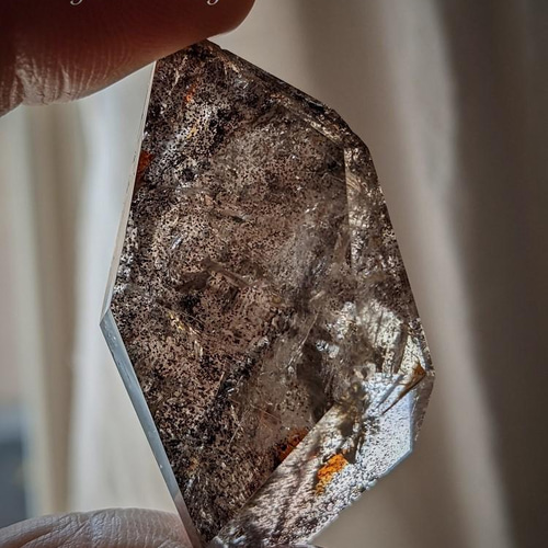 Cacoxenite in quartz】カコクセナイト イン クォーツ｜虹入り