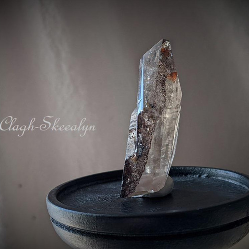 Cacoxenite in quartz】カコクセナイト イン クォーツ｜虹入り