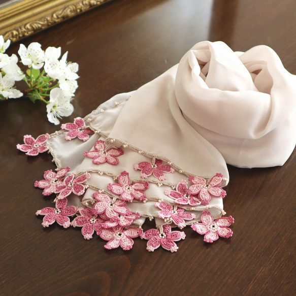 [Made to order] OYA chiffon shawl [SAKURA] Cream Beige 第1張的照片