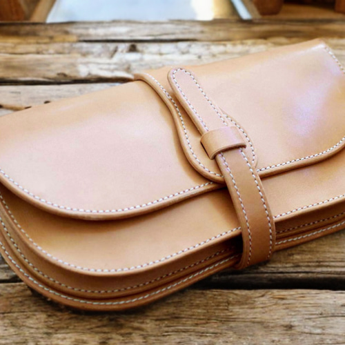 本革クラッチバッグ（受注制作）手縫いヌメ革ナチュラル 牛皮