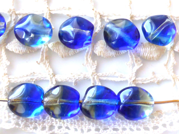 訳アリ！海の生　チェコビーズCzech Glass Beads9個 3枚目の画像