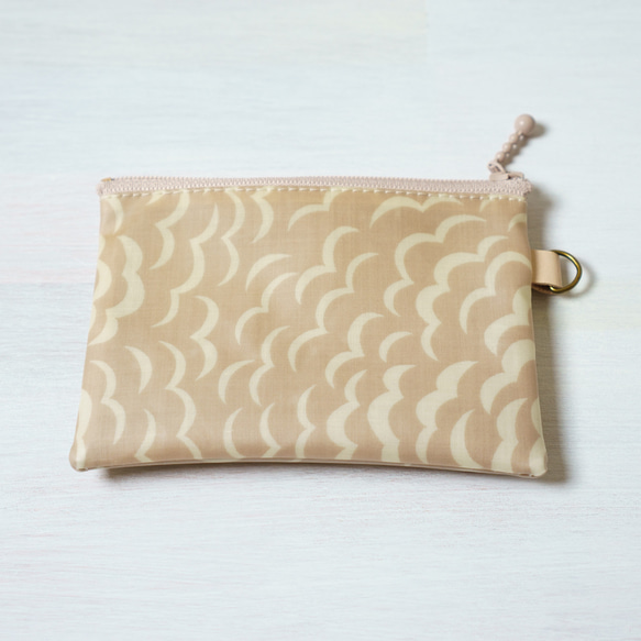 カードポーチ Puff（パフ）グレイッシュピンク×アイボリー　リバティラミネート生地 3枚目の画像