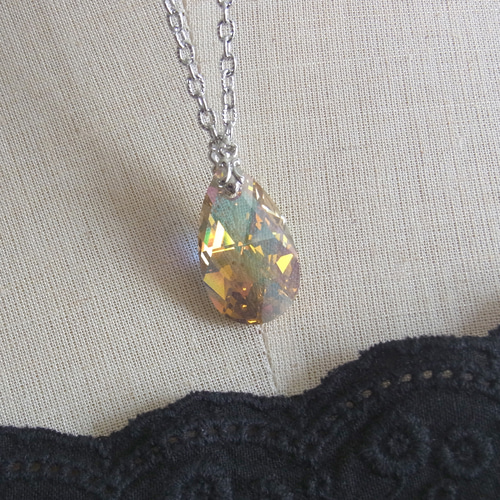 レア！オーロラゴールデンシャドー｜大粒しずく 高品質クリスタル