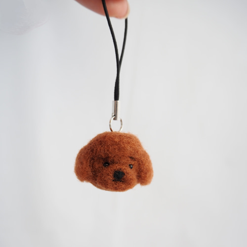 受注製作】まゆトイプードル 携帯クリーナーストラップ 羊毛